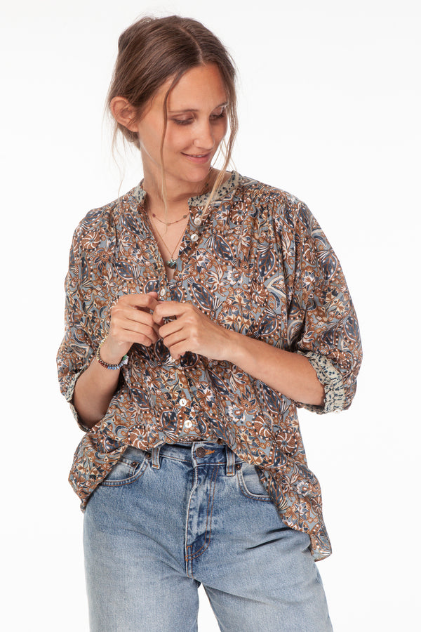 Kissa Silk Blouse / Chufy